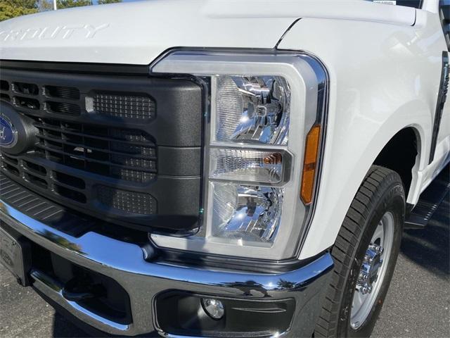 new 2024 Ford F-250 car, priced at $41,549