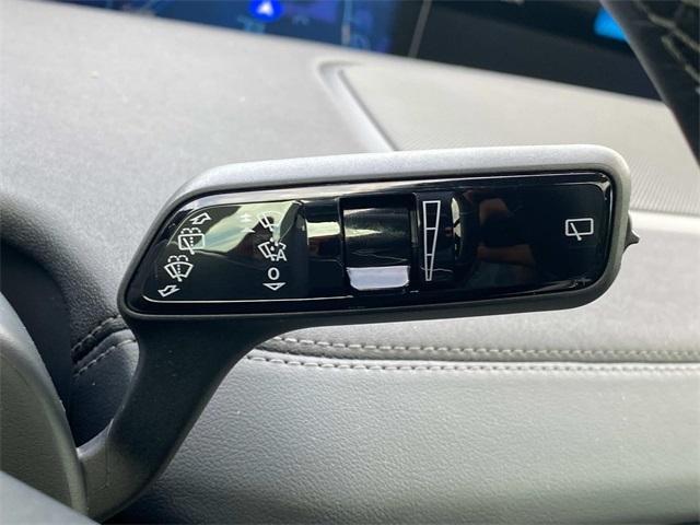 new 2025 Lincoln Navigator car, priced at $107,083