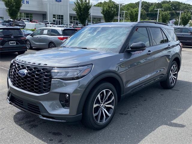 new 2025 Ford Explorer car, priced at $44,170