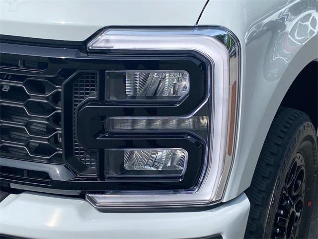 new 2025 Ford F-250 car, priced at $90,569