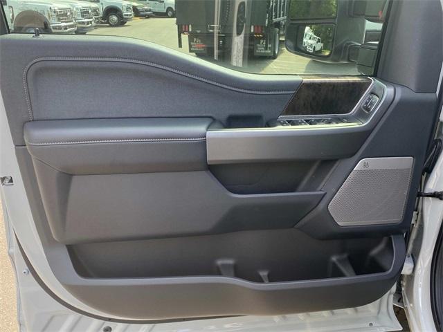 new 2025 Ford F-250 car, priced at $90,569