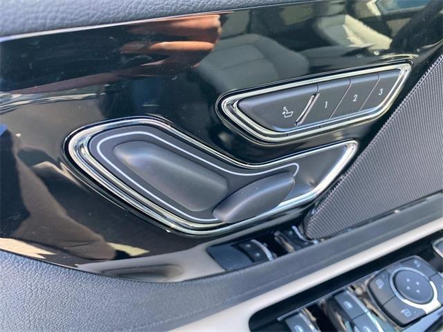 new 2025 Lincoln Aviator car, priced at $61,123