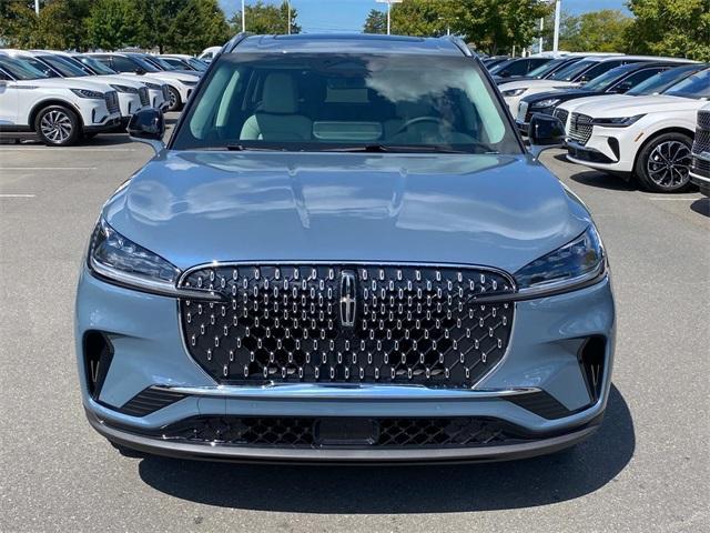 new 2025 Lincoln Aviator car, priced at $61,123