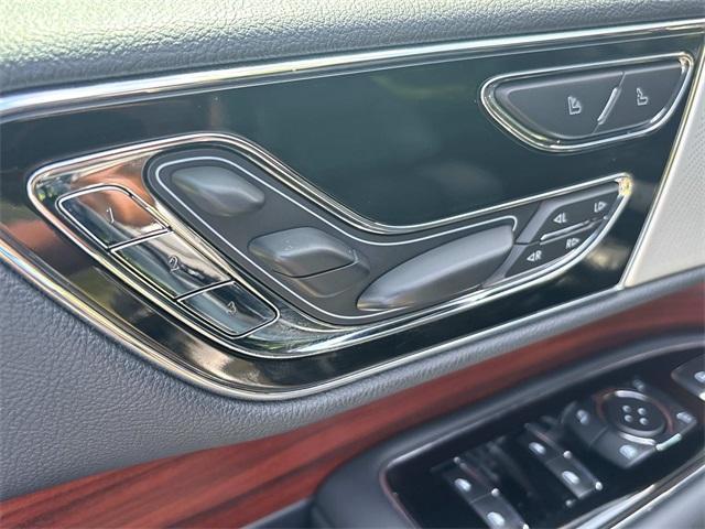 used 2023 Lincoln Navigator L car, priced at $61,004
