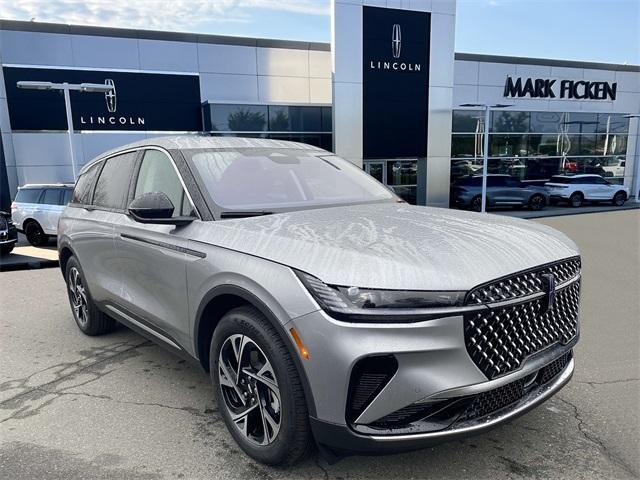 new 2025 Lincoln Nautilus car, priced at $58,920