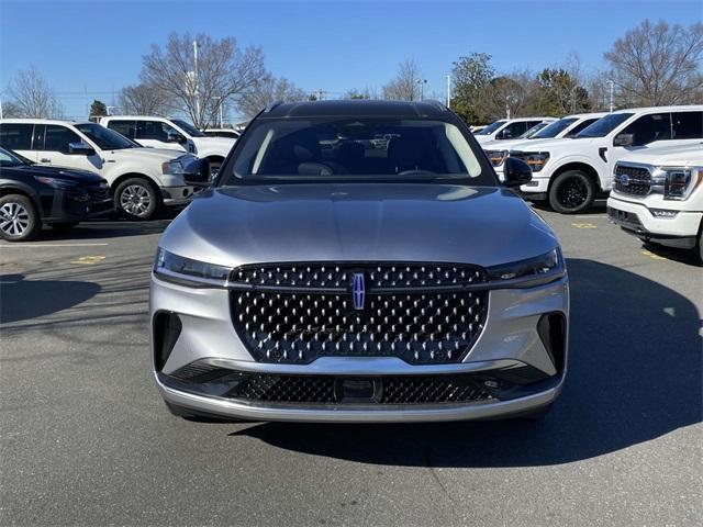 new 2025 Lincoln Nautilus car, priced at $62,205