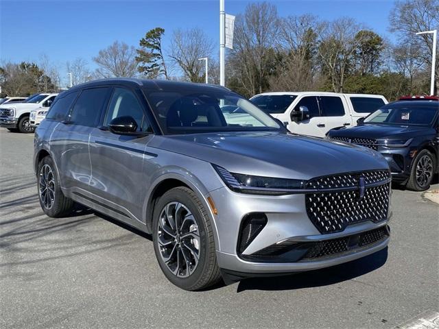 new 2025 Lincoln Nautilus car, priced at $62,205