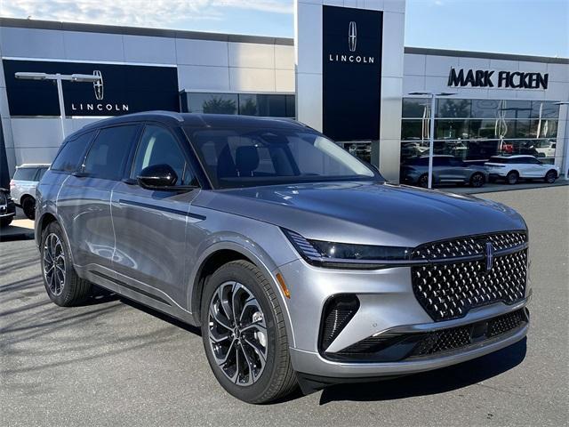 new 2025 Lincoln Nautilus car, priced at $62,205