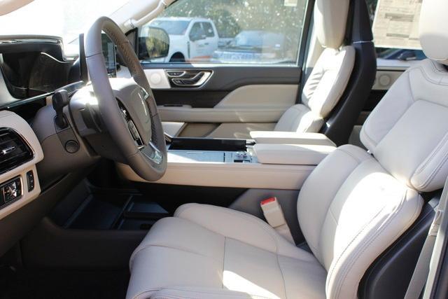 new 2024 Lincoln Navigator car, priced at $102,425