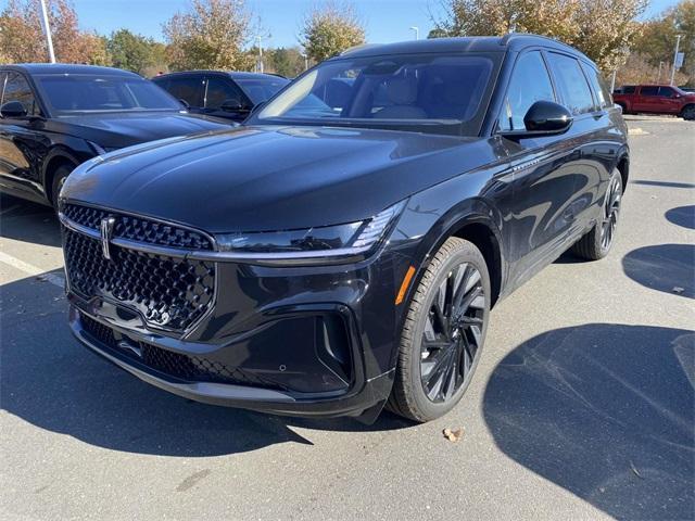 new 2025 Lincoln Nautilus car, priced at $65,105