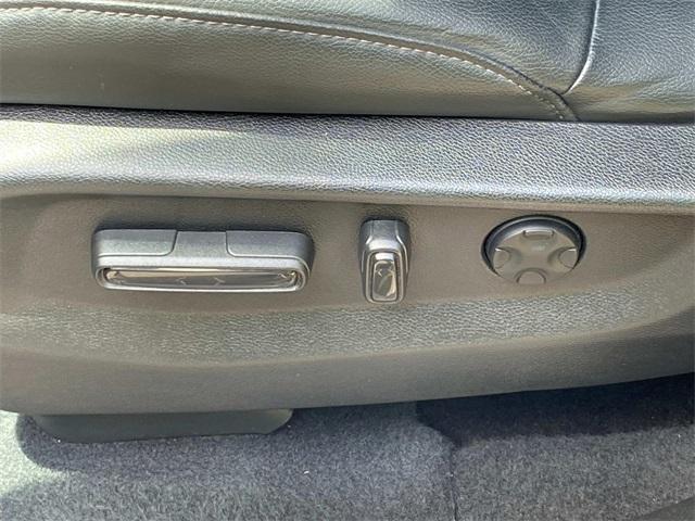 used 2022 Honda CR-V car, priced at $27,852