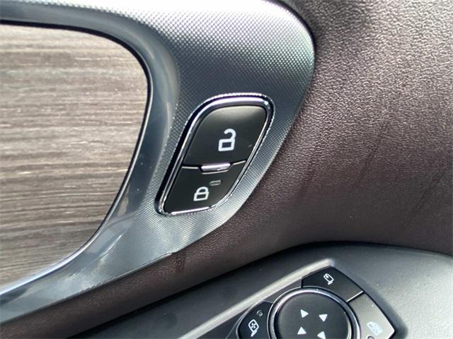 new 2025 Ford Expedition Max car, priced at $90,297