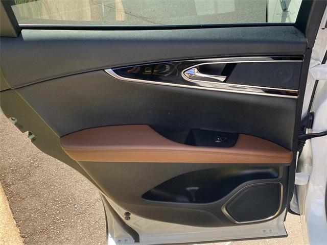 used 2022 Lincoln Nautilus car, priced at $38,039