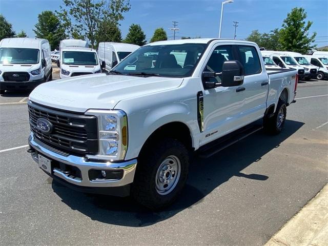 new 2025 Ford F-250 car, priced at $62,944