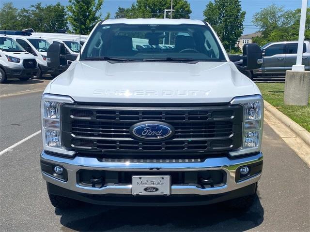 new 2025 Ford F-250 car, priced at $62,944
