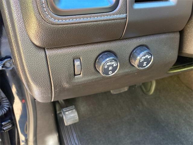 used 2018 GMC Canyon car, priced at $25,687