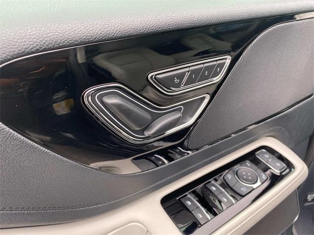 new 2025 Lincoln Aviator car, priced at $55,585