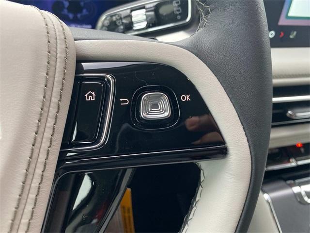 new 2025 Lincoln Aviator car, priced at $55,585