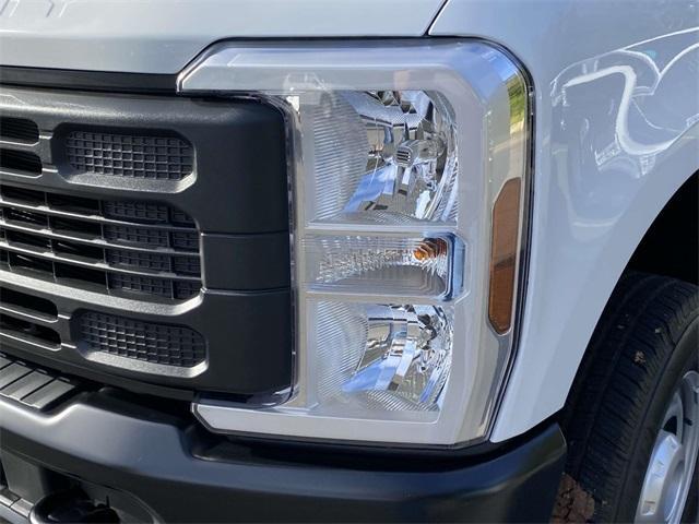 new 2024 Ford F-250 car, priced at $48,914