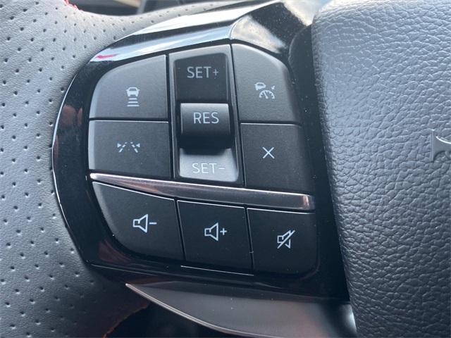 new 2025 Ford Explorer car, priced at $55,548