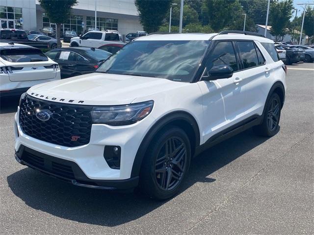 new 2025 Ford Explorer car, priced at $55,548