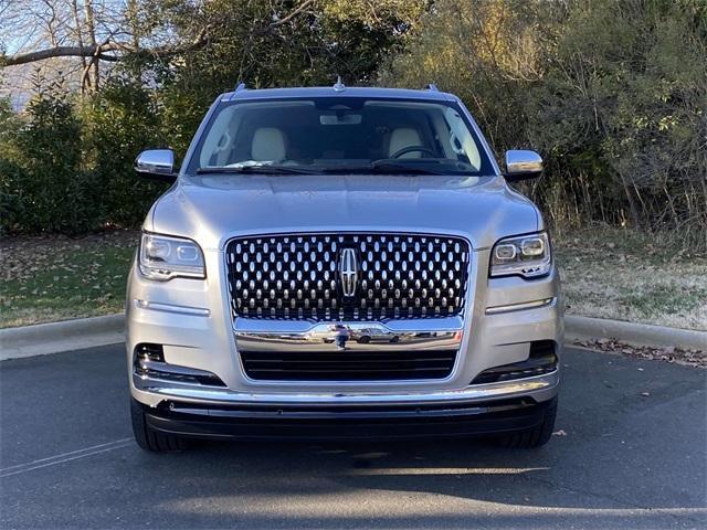 new 2024 Lincoln Navigator car, priced at $109,070