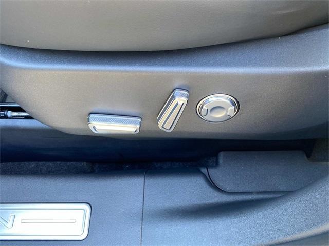 new 2026 Lincoln Nautilus car, priced at $65,784