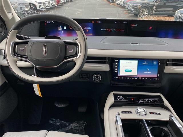 new 2025 Lincoln Navigator L car, priced at $108,075