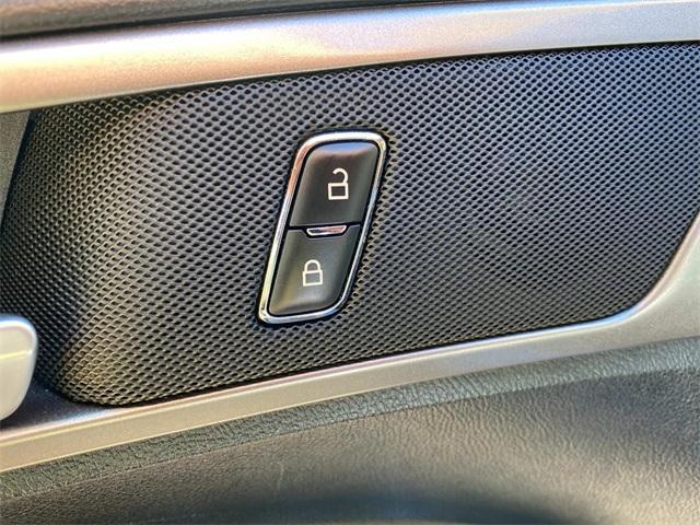 used 2019 Ford Fusion Hybrid car, priced at $13,882