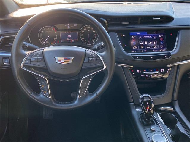 used 2020 Cadillac XT5 car, priced at $27,731