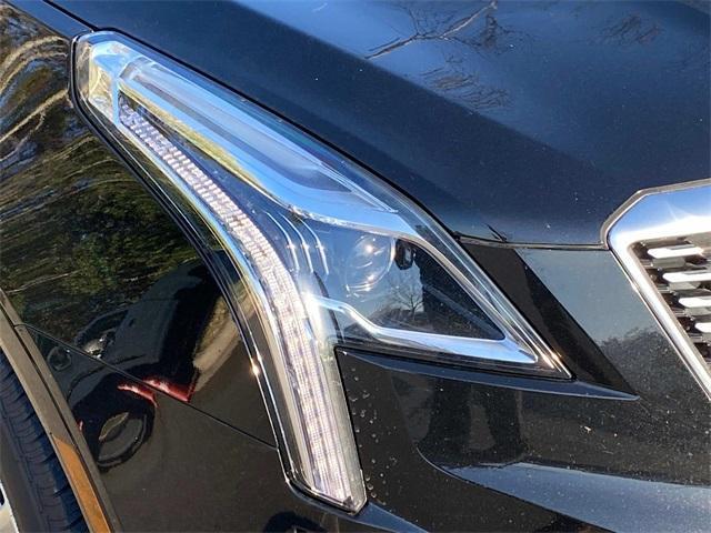 used 2020 Cadillac XT5 car, priced at $27,731