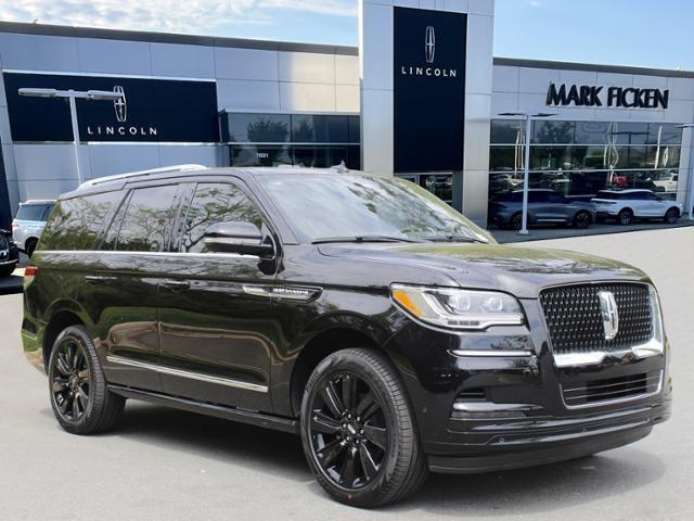 new 2024 Lincoln Navigator car, priced at $101,400