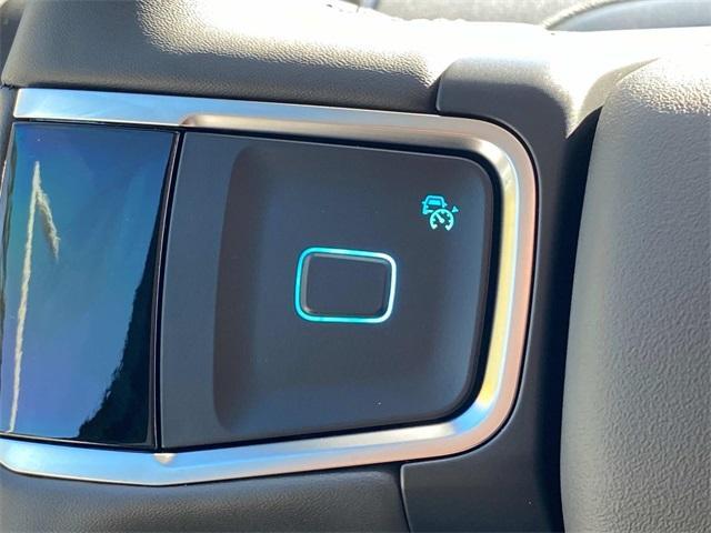 new 2025 Ford Expedition car, priced at $73,340