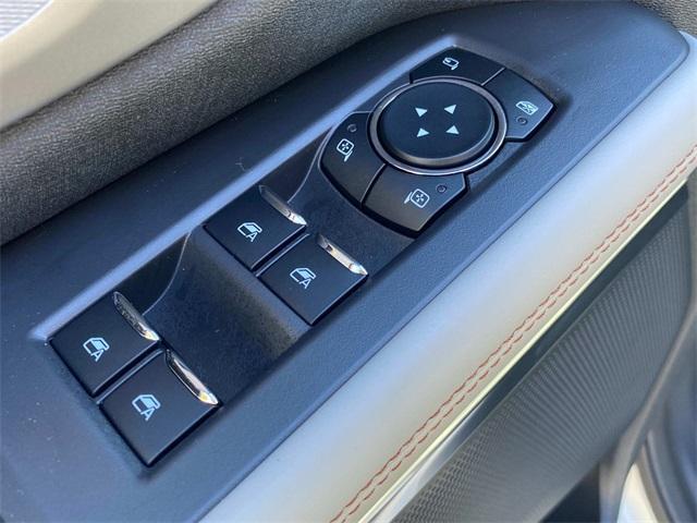 new 2025 Ford Expedition car, priced at $73,340