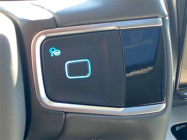 new 2025 Ford Expedition car, priced at $73,340