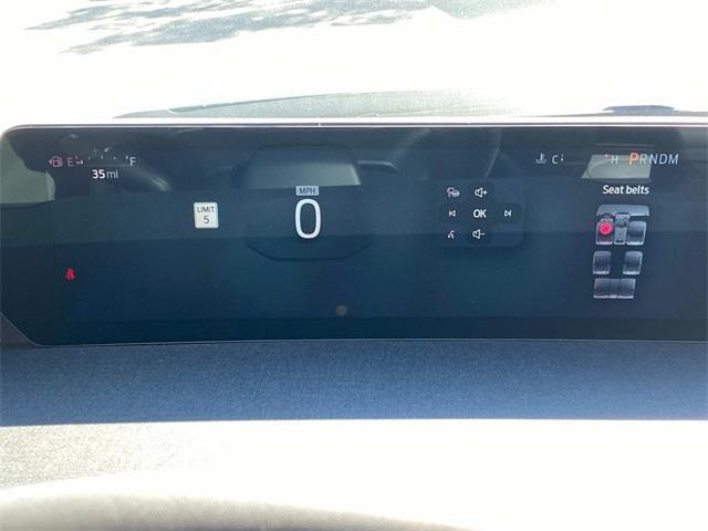 new 2025 Ford Expedition car, priced at $73,340