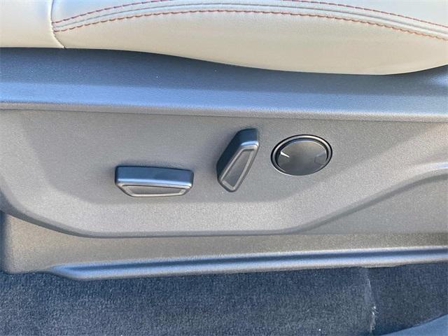 new 2025 Ford Expedition car, priced at $73,340