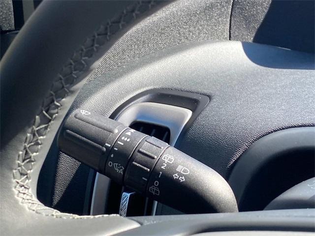 new 2025 Ford Expedition car, priced at $73,340