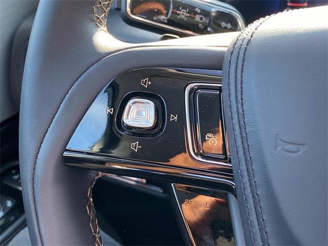 new 2025 Lincoln Aviator car, priced at $72,231