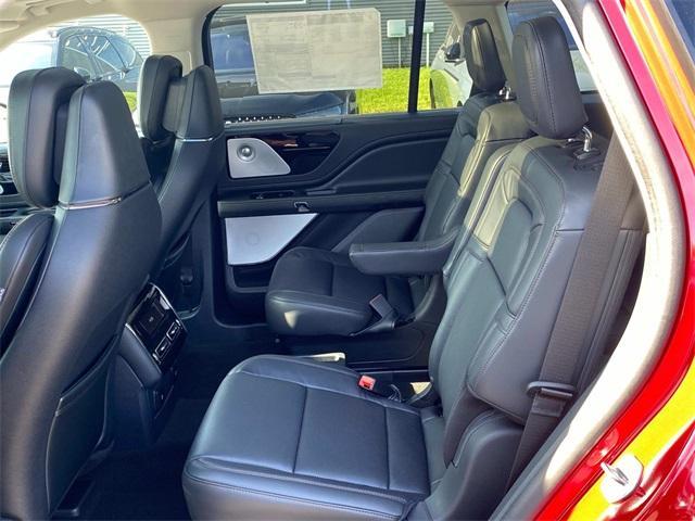 new 2025 Lincoln Aviator car, priced at $72,231