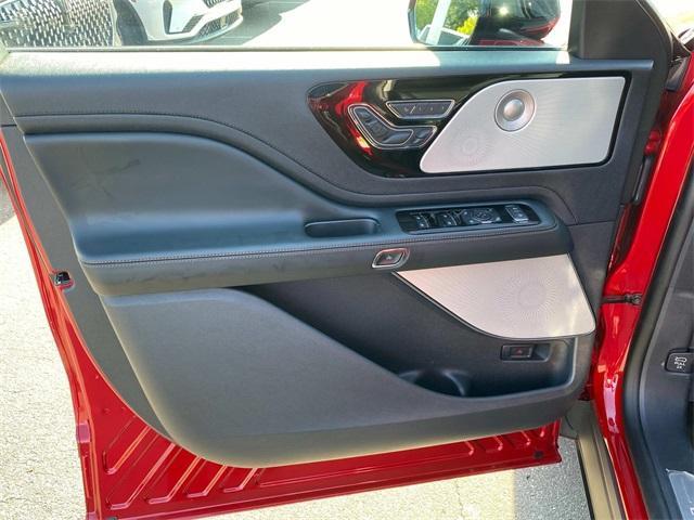 new 2025 Lincoln Aviator car, priced at $72,231