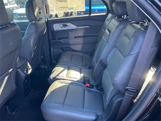 new 2025 Ford Explorer car, priced at $44,265