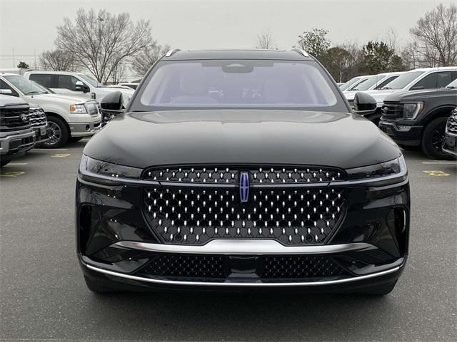 new 2025 Lincoln Nautilus car, priced at $62,205