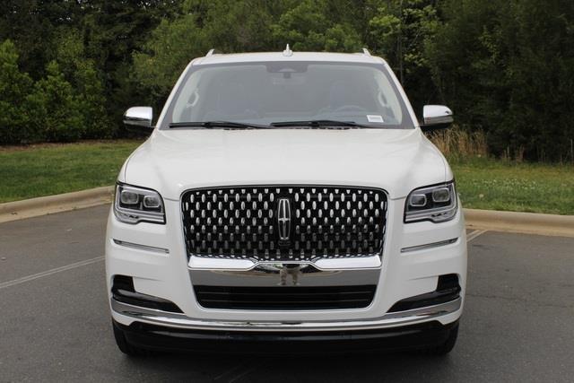 new 2024 Lincoln Navigator car, priced at $114,320