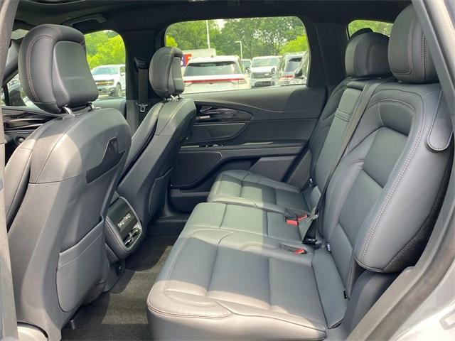 new 2025 Lincoln Nautilus car, priced at $60,020