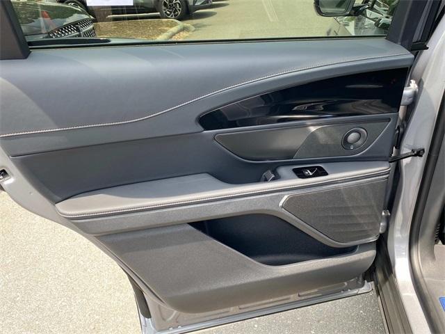 new 2025 Lincoln Nautilus car, priced at $60,020