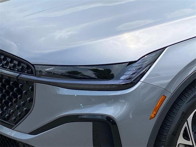 new 2025 Lincoln Nautilus car, priced at $60,020