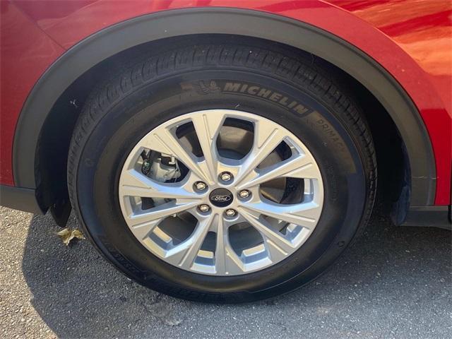 used 2023 Ford Escape car, priced at $21,677