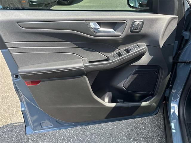 new 2024 Ford Escape car, priced at $25,299