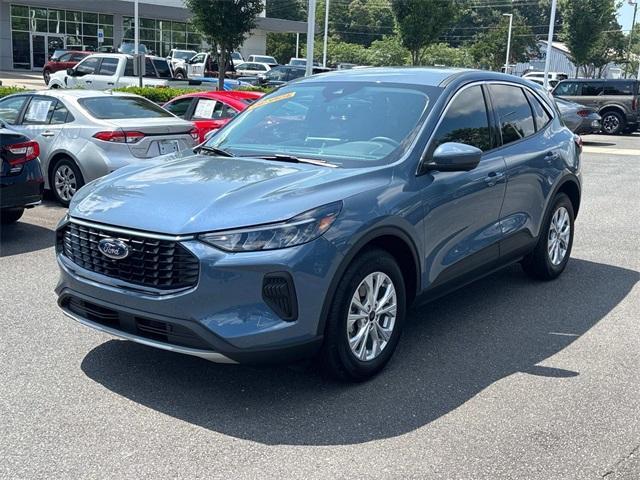 new 2024 Ford Escape car, priced at $25,299